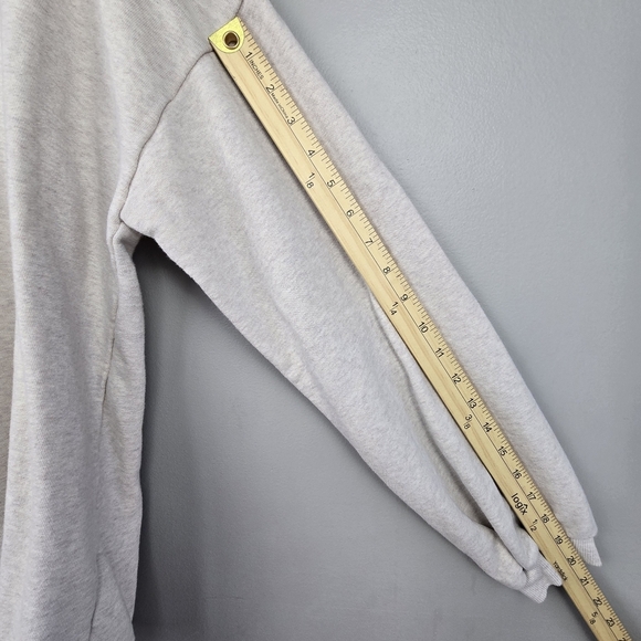 JUNIE GREY Mom Oversized Sweatshirt Embroidered Smile Flower Gray Womens Size L - Picture 7 of 9